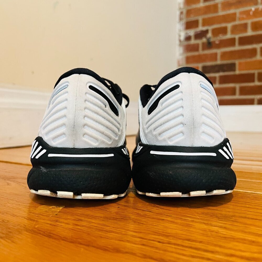 Brooks Adrenaline GTS 22 Mens 10.5 Wide Shoes Gray Running Walking Gym Lace Up - Picture 15 of 16